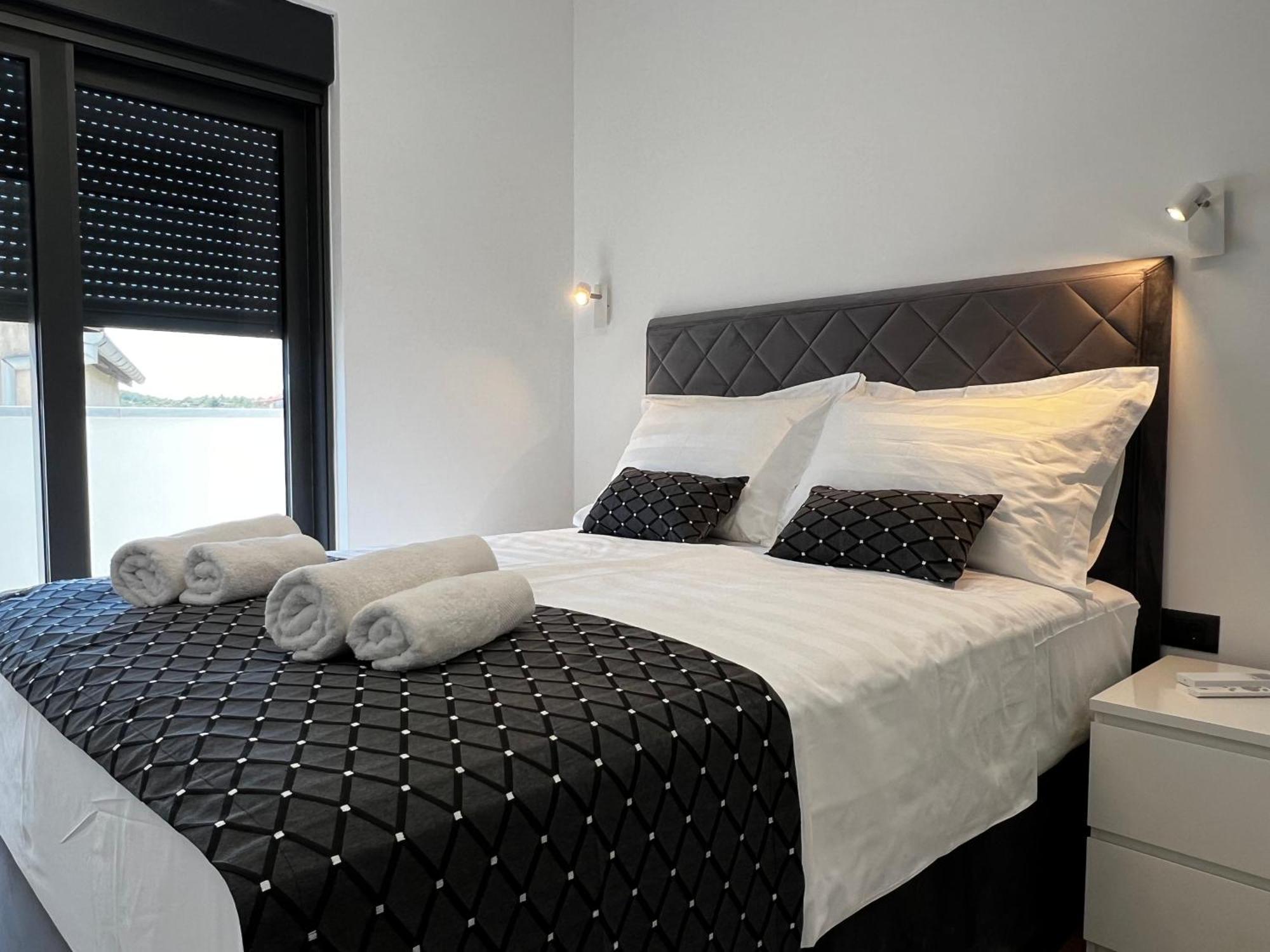 White Pearl Apartments - New Grebaštica Exteriör bild